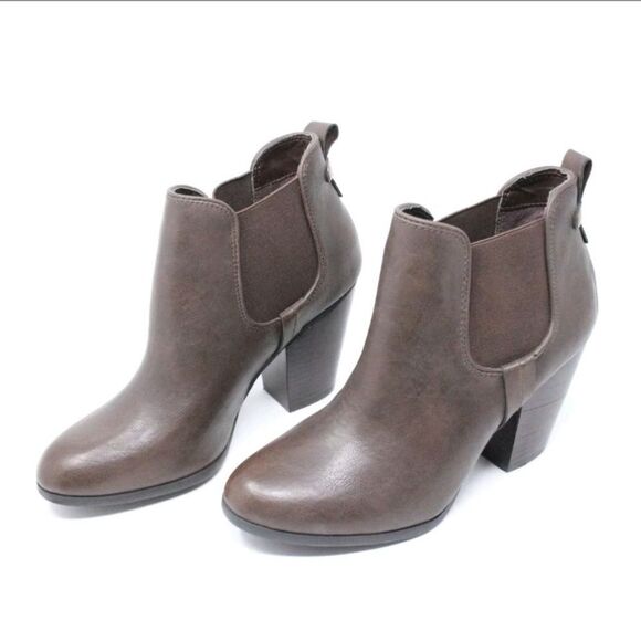 Carlos Santana Shoes - Carlos by Carlos Santana Ankle Brown High Heel Boots Women's Size 11